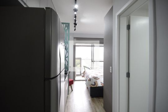 Cozinha de kitnet/studio para alugar com 1 quarto, 24m² em Vila Mariana, São Paulo