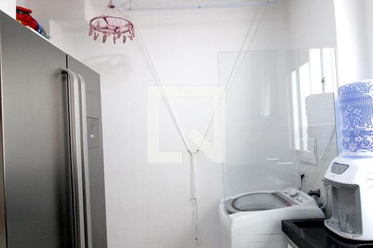 Área de Serviço de apartamento para alugar com 2 quartos, 50m² em Caguassu, Sorocaba