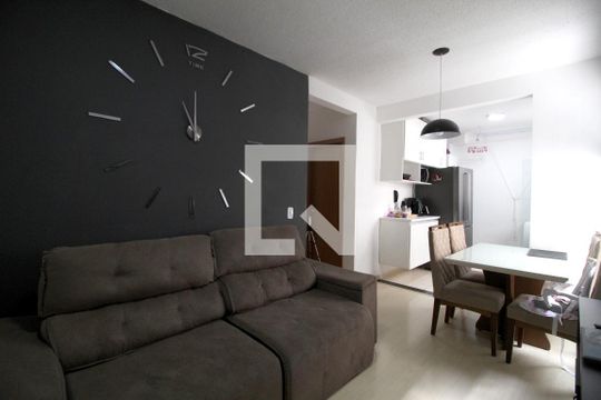 Sala de apartamento para alugar com 2 quartos, 50m² em Caguassu, Sorocaba