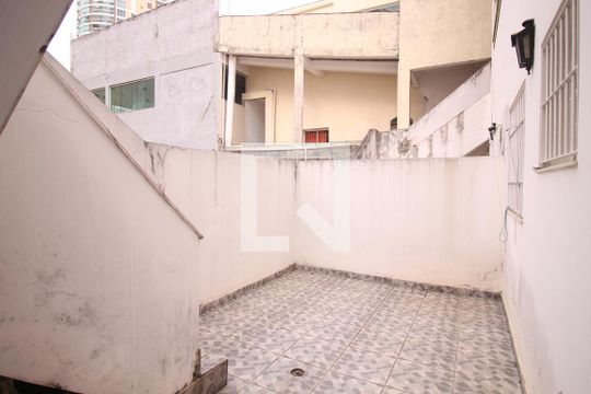 Quintal de casa à venda com 3 quartos, 164m² em Santana, São Paulo