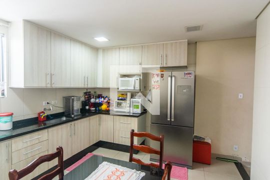Cozinha de casa à venda com 3 quartos, 184m² em Vila Oratório, São Paulo