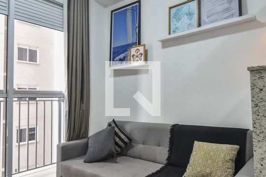 Sala  de apartamento à venda com 1 quarto, 28m² em Jardim Caravelas, São Paulo