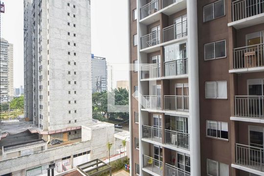 Vista  de apartamento à venda com 1 quarto, 28m² em Jardim Caravelas, São Paulo