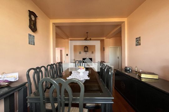 Sala de Jantar de casa à venda com 4 quartos, 1950m² em Cristal, Porto Alegre