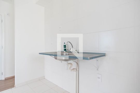 Cozinha de apartamento para alugar com 2 quartos, 49m² em Vila Pirituba, São Paulo