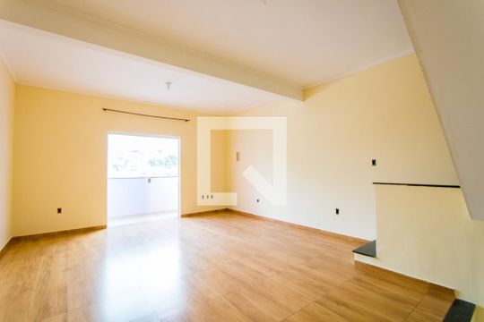 Casa à venda com 3 quartos, 165m² em Parque São Vicente, Mauá