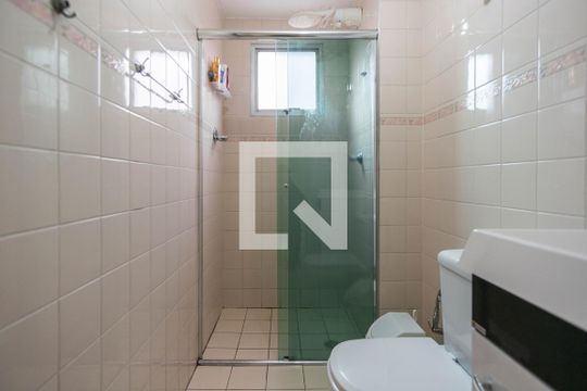 Banheiro de apartamento à venda com 2 quartos, 50m² em Vila Primavera, São Paulo