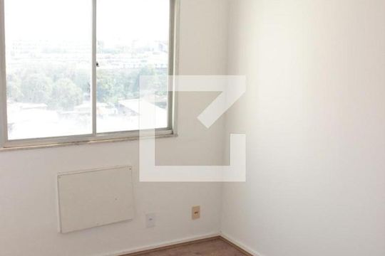 Quarto de apartamento para alugar com 1 quarto, 40m² em Freguesia (jacarepaguá), Rio de Janeiro