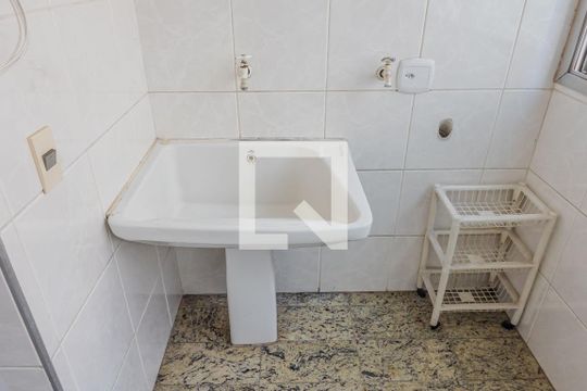 Área de Serviço de apartamento para alugar com 2 quartos, 100m² em Paraíso, São Paulo