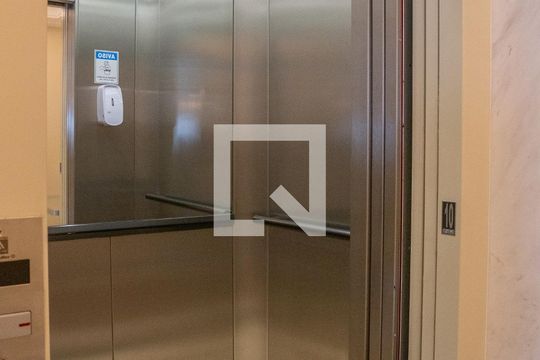 Hall de Entrada de apartamento à venda com 4 quartos, 438m² em Pacaembu, São Paulo