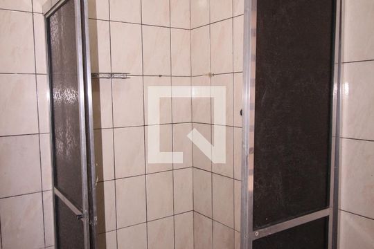 Banheiro de casa para alugar com 1 quarto, 65m² em Casa Verde Alta, São Paulo