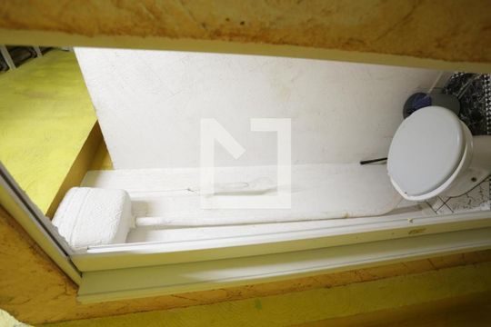 Lavabo do Salão de Festas de casa à venda com 2 quartos, 250m² em Vila Ré, São Paulo