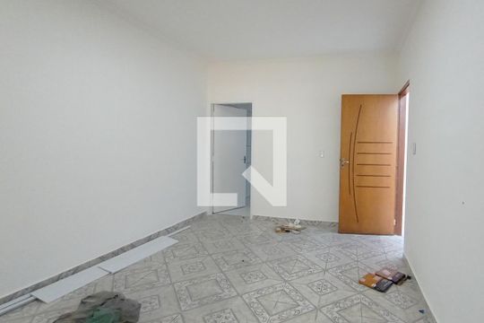 Casa para alugar com 2 quartos, 80m² em Parque Boturussu, São Paulo