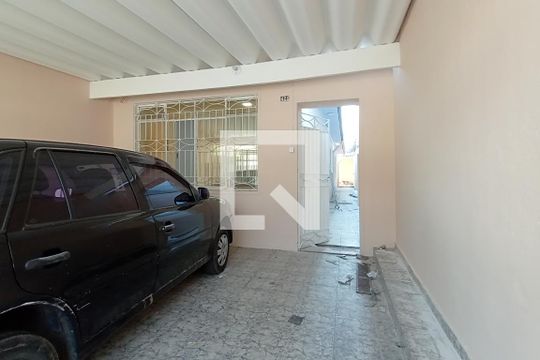 Garagem de casa para alugar com 2 quartos, 80m² em Parque Boturussu, São Paulo