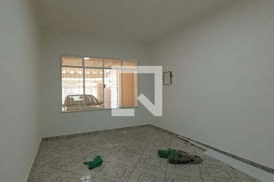 Sala de casa para alugar com 2 quartos, 80m² em Parque Boturussu, São Paulo