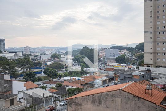 Vista de apartamento para alugar com 2 quartos, 60m² em Centro, Osasco