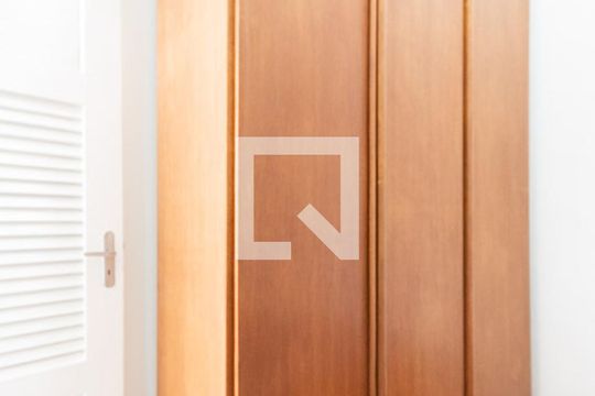 Quarto de Serviço de apartamento à venda com 1 quarto, 53m² em Tijuca, Rio de Janeiro