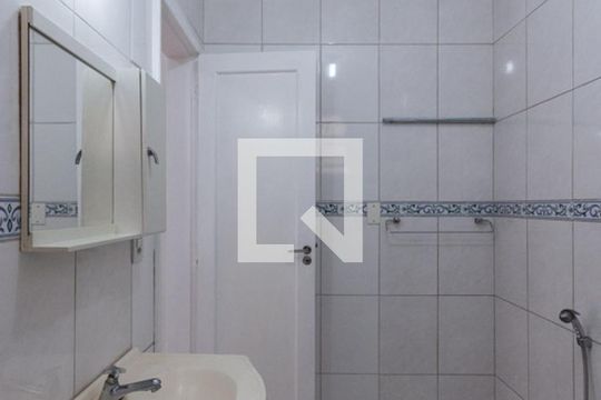 Banheiro de apartamento à venda com 1 quarto, 53m² em Tijuca, Rio de Janeiro