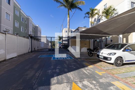 Fachada do Condomínio de apartamento para alugar com 2 quartos, 50m² em Recanto Quarto Centenario, Jundiaí