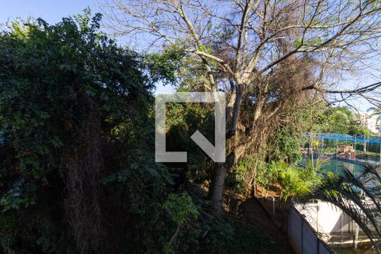 Vista da Sala de apartamento para alugar com 2 quartos, 50m² em Recanto Quarto Centenario, Jundiaí