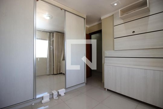Quarto 1 de apartamento para alugar com 2 quartos, 90m² em Guará Ii, Brasília