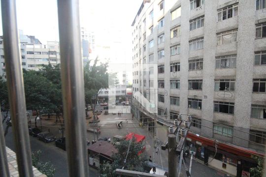Vista da Sala de apartamento à venda com 1 quarto, 33m² em Liberdade, São Paulo