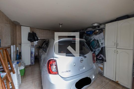 Garagem de casa à venda com 2 quartos, 80m² em Penha de França, São Paulo