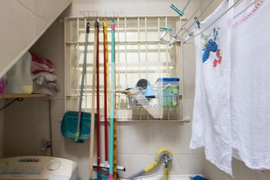 Área de Serviço de casa à venda com 2 quartos, 80m² em Penha de França, São Paulo