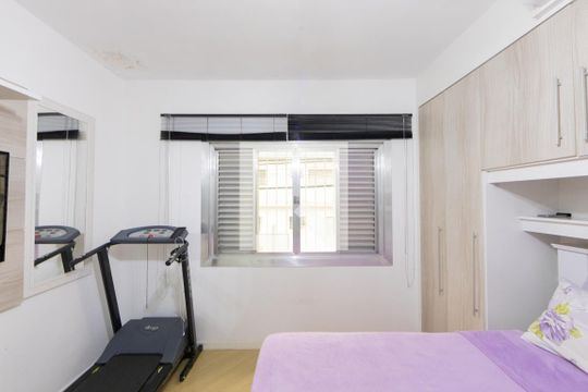Quarto 2 de casa à venda com 2 quartos, 80m² em Penha de França, São Paulo