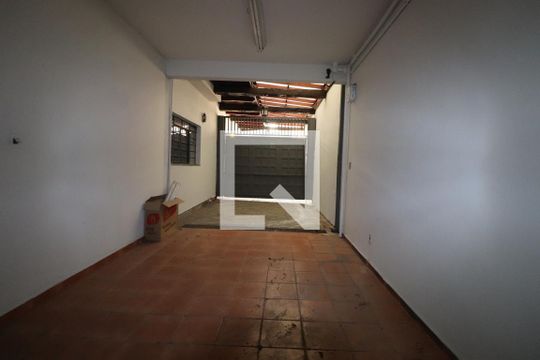 Garagem Subsolo de casa à venda com 4 quartos, 472m² em Vila Rosalia, Guarulhos