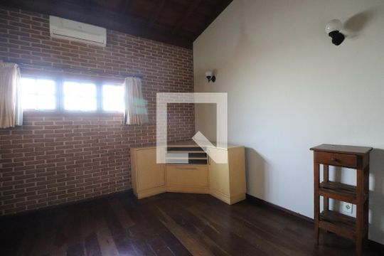 Suíte 3 de casa à venda com 4 quartos, 472m² em Vila Rosalia, Guarulhos