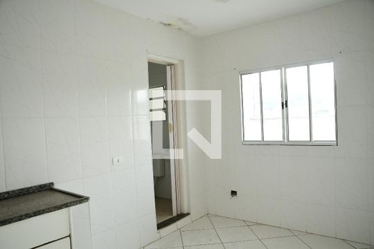 Cozinha de apartamento para alugar com 2 quartos, 65m² em Parque Alexandre, Cotia