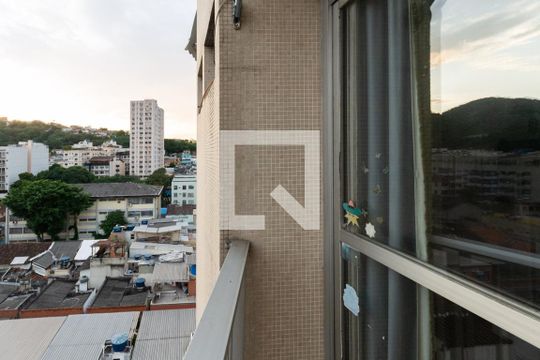 Varanda Suíte de apartamento para alugar com 2 quartos, 59m² em Maracanã, Rio de Janeiro
