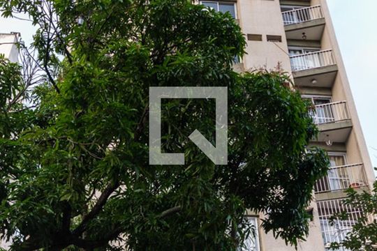 Fachada de apartamento para alugar com 2 quartos, 59m² em Maracanã, Rio de Janeiro