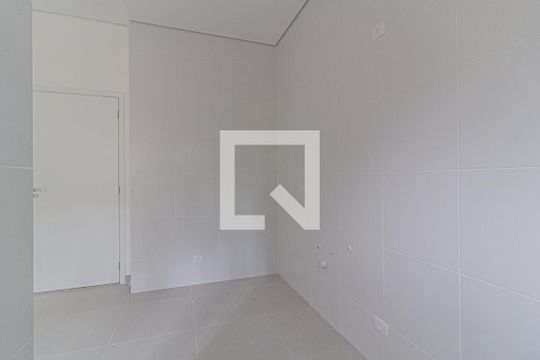 Cozinha de apartamento para alugar com 2 quartos, 48m² em Bairro Alto, Curitiba