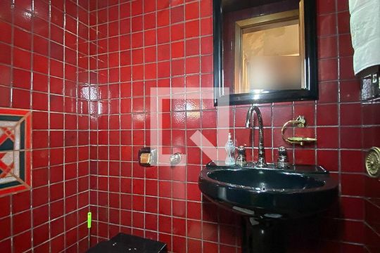 Lavabo de apartamento à venda com 2 quartos, 250m² em Centro, São Leopoldo