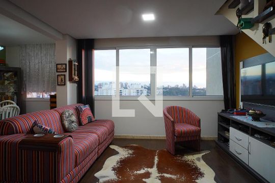 Apartamento à venda com 4 quartos, 110m² em Passo D’areia, Porto Alegre