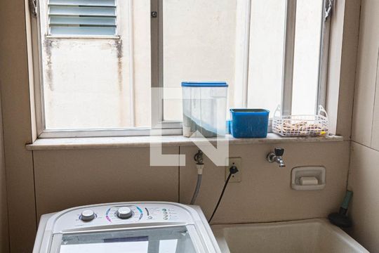 Área de Serviço de apartamento para alugar com 2 quartos, 74m² em Maracanã, Rio de Janeiro