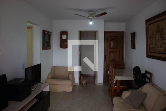 Sala de apartamento para alugar com 1 quarto, 74m² em Maracanã, Rio de Janeiro