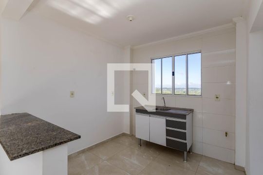 Cozinha  de apartamento para alugar com 2 quartos, 70m² em Vila Nova Cintra, Mogi das Cruzes