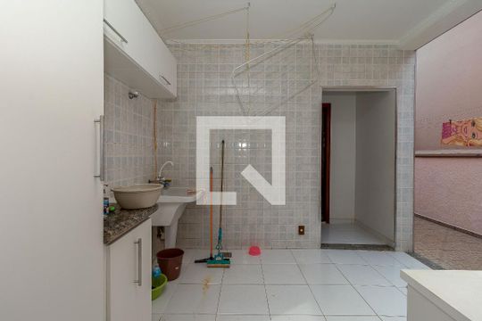 Área de Serviço de casa à venda com 4 quartos, 280m² em Vila Bela I, Jundiaí