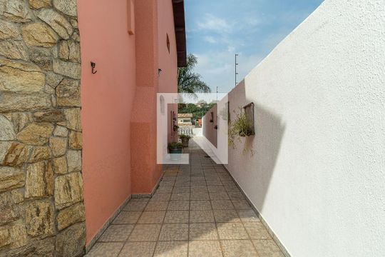 Quintal de casa à venda com 4 quartos, 280m² em Vila Bela I, Jundiaí