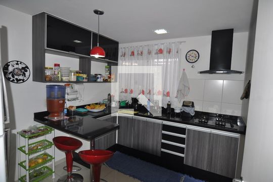 Cozinha - Armários de casa à venda com 4 quartos, 247m² em Freguesia (jacarepaguá), Rio de Janeiro