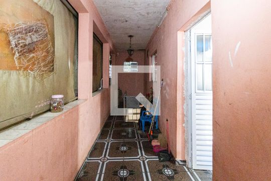 Área de serviço de casa à venda com 9 quartos, 281m² em Padroeira, Osasco