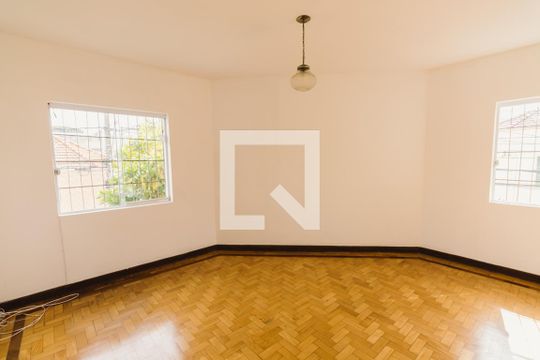 Casa à venda com 3 quartos, 200m² em Lapa de Baixo, São Paulo