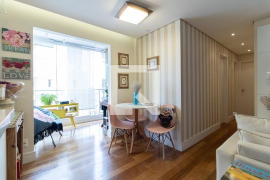 Sala de apartamento à venda com 2 quartos, 50m² em Vila das Merces, São Paulo