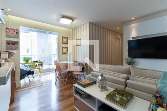 Sala de apartamento à venda com 2 quartos, 50m² em Vila das Merces, São Paulo