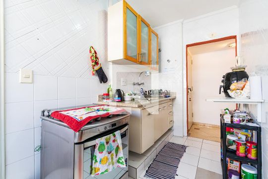 Cozinha de apartamento à venda com 3 quartos, 90m² em Vila Clementino, São Paulo