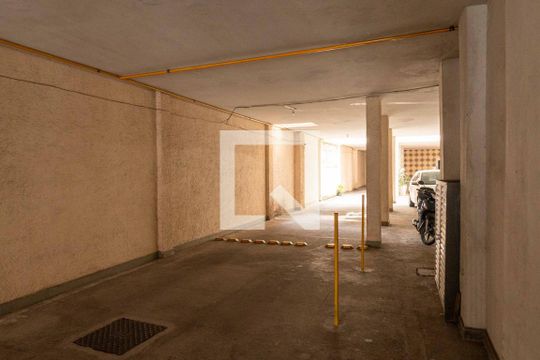 Garagem de apartamento à venda com 2 quartos, 86m² em Icaraí, Niterói