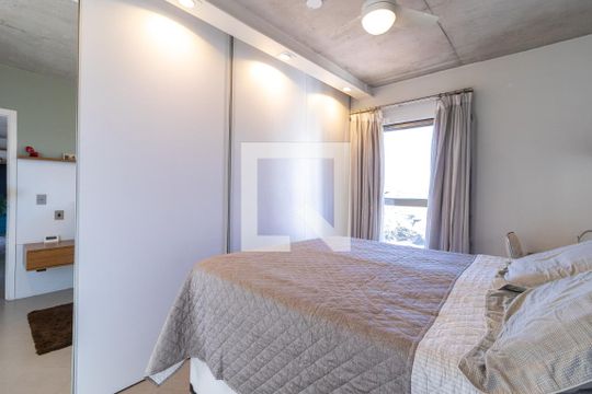 Suíte de apartamento à venda com 2 quartos, 70m² em Carandiru, São Paulo
